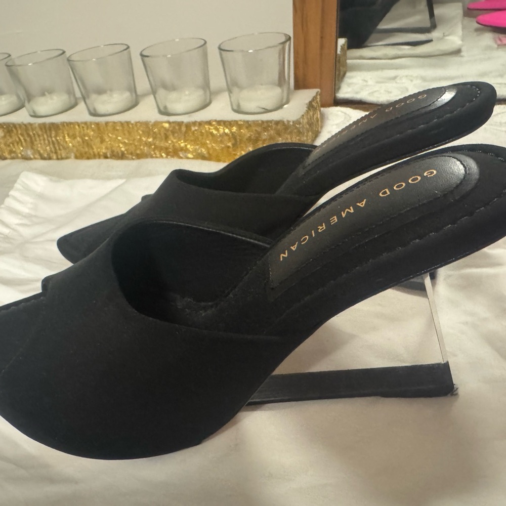 Good American Black Mules Sleek Suede Slip-On